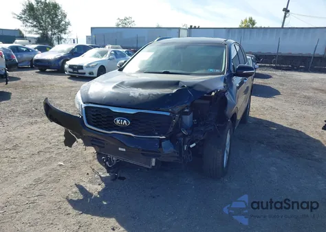 2019 Kia Sorento 2.4L Lx из США, поврежденный, VIN 5XYPGDA39KG436207